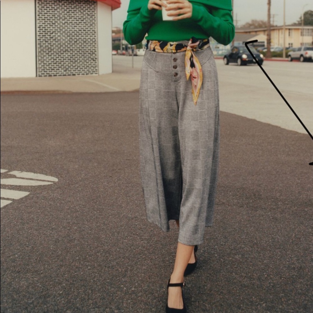Anthropologie ~ Cropped Menswear Pants
